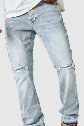 STUD FLARE – HELLBLAUES DENIM