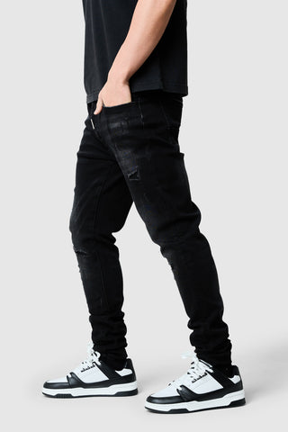 Essentials Slim Jean - Black